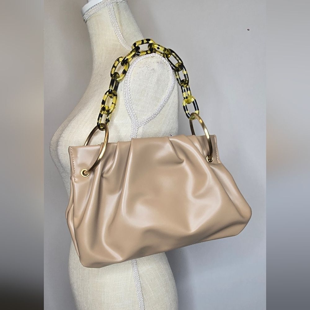 House Of Want Chilled Frame Clutch